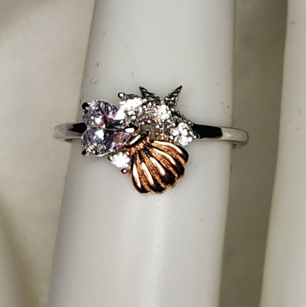 Sz.6 Shell Cluster S925 Ring Under the Sea